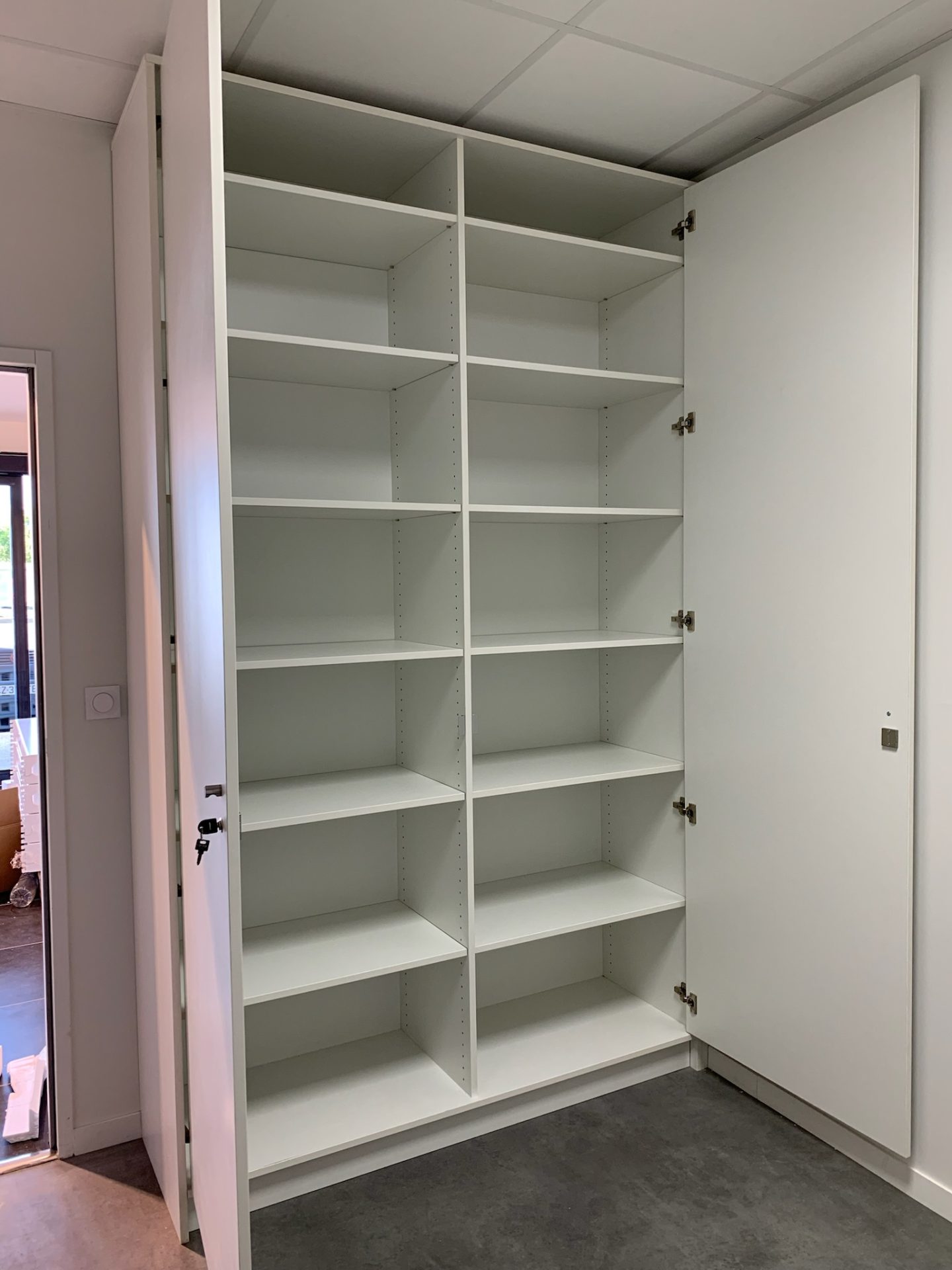 Aménagements et agencements intérieurs réalisés par WoodWorks Menuiseries (7)