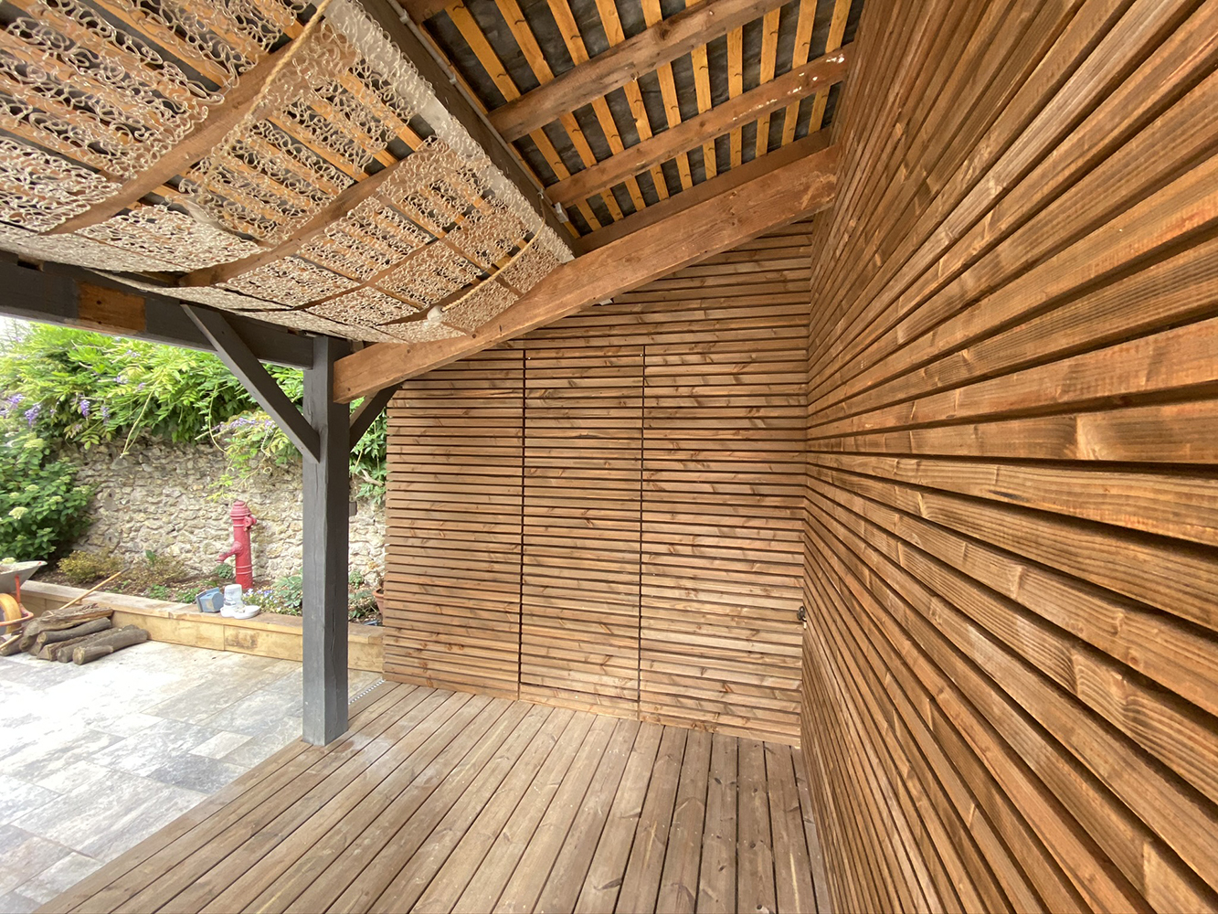 Aménagements extérieurs réalisés par WoodWorks Menuiseries (2)