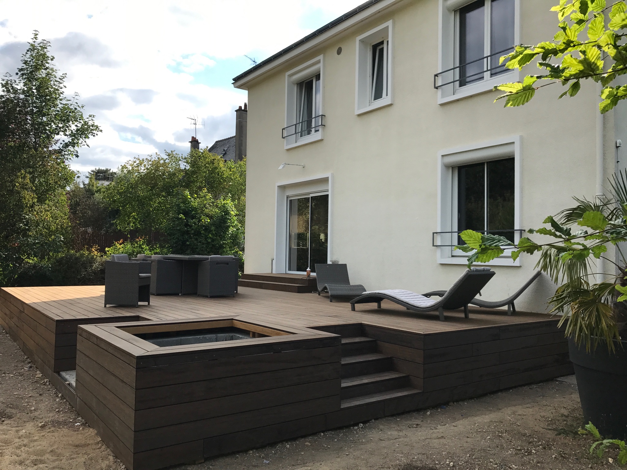Aménagements extérieurs réalisés par WoodWorks Menuiseries (5)